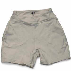 Alo Off-White/Cream High Waisted Biker shorts XXS